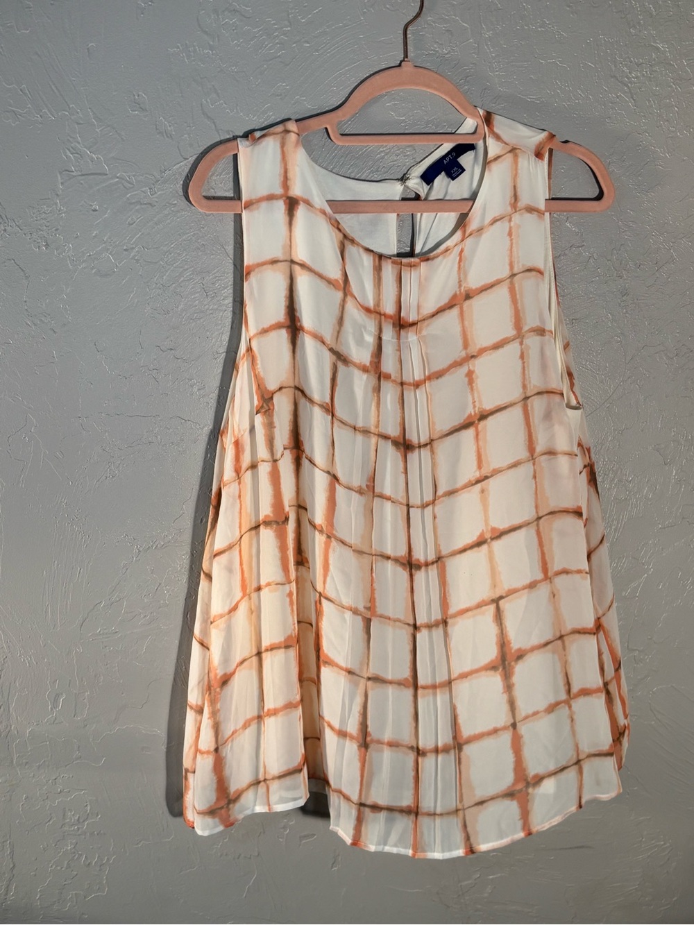 Apt. 9 White Tank Top with Peach Grid